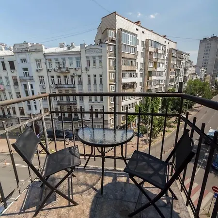 Palats Sportu Area 아파트